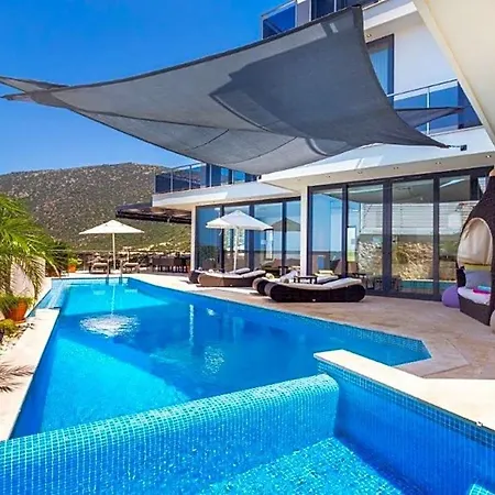 Sleeps 10 Pool Air Con Wifi *