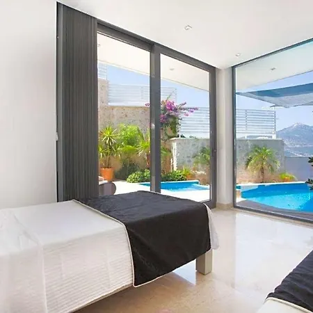 Sleeps 10 Pool Air Con Wifi Βίλα