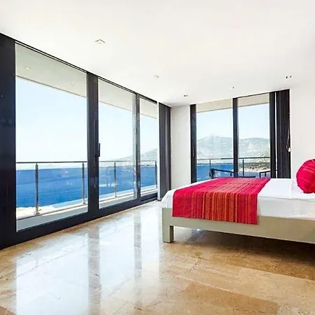 Sleeps 10 Pool Air Con Wifi Καλκάν