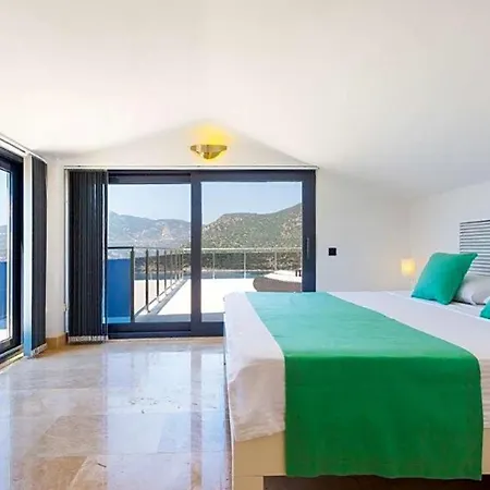Sleeps 10 Pool Air Con Wifi